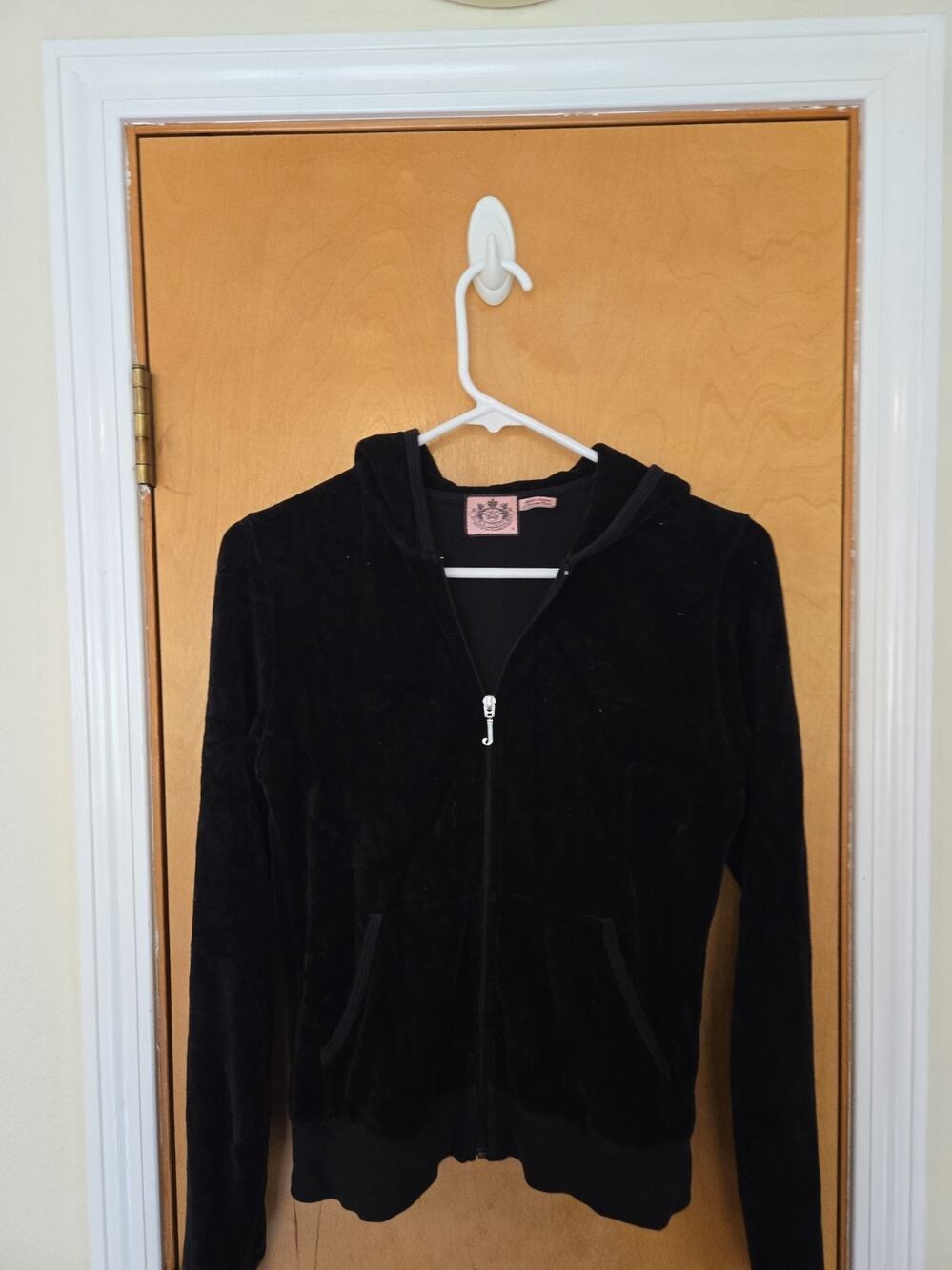 Vintage Y2K JUICY COUTURE Zip Up Hoodie Black Velour J Zipper Tab Jacket Medium